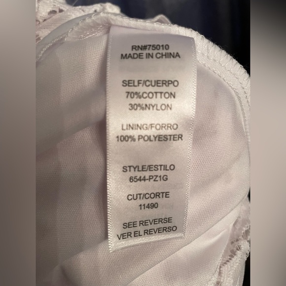 NWT White lace dress - Picture 8 of 8